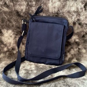 Vera Bradley Blue RFID Crossbody Purse